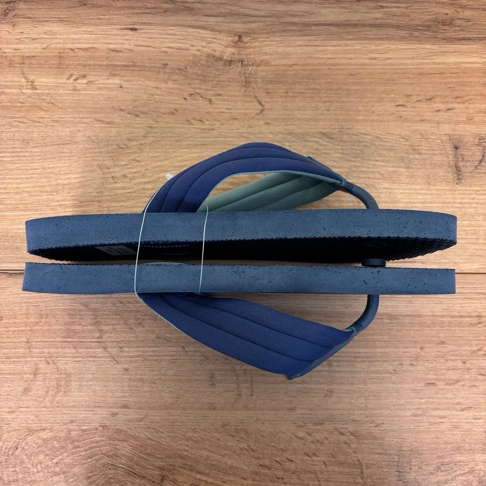 HAVAIANAS Urban Print Flip Flop Navy Blue Stripe Men Size 9/10 Pool Cotton Strap